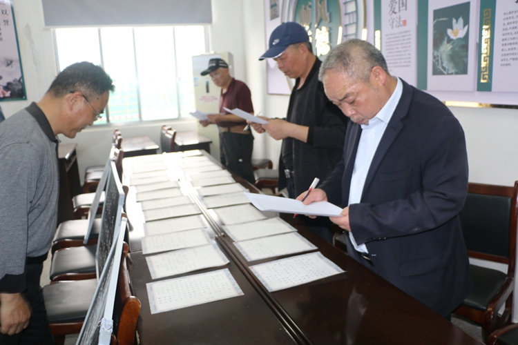 “钢笔字”比赛 (1).JPG